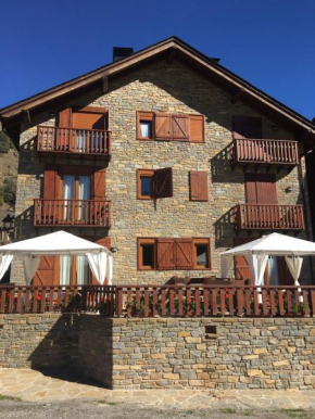 Гостиница Apartaments Alt Aneu Baqueira  Исаваррэ